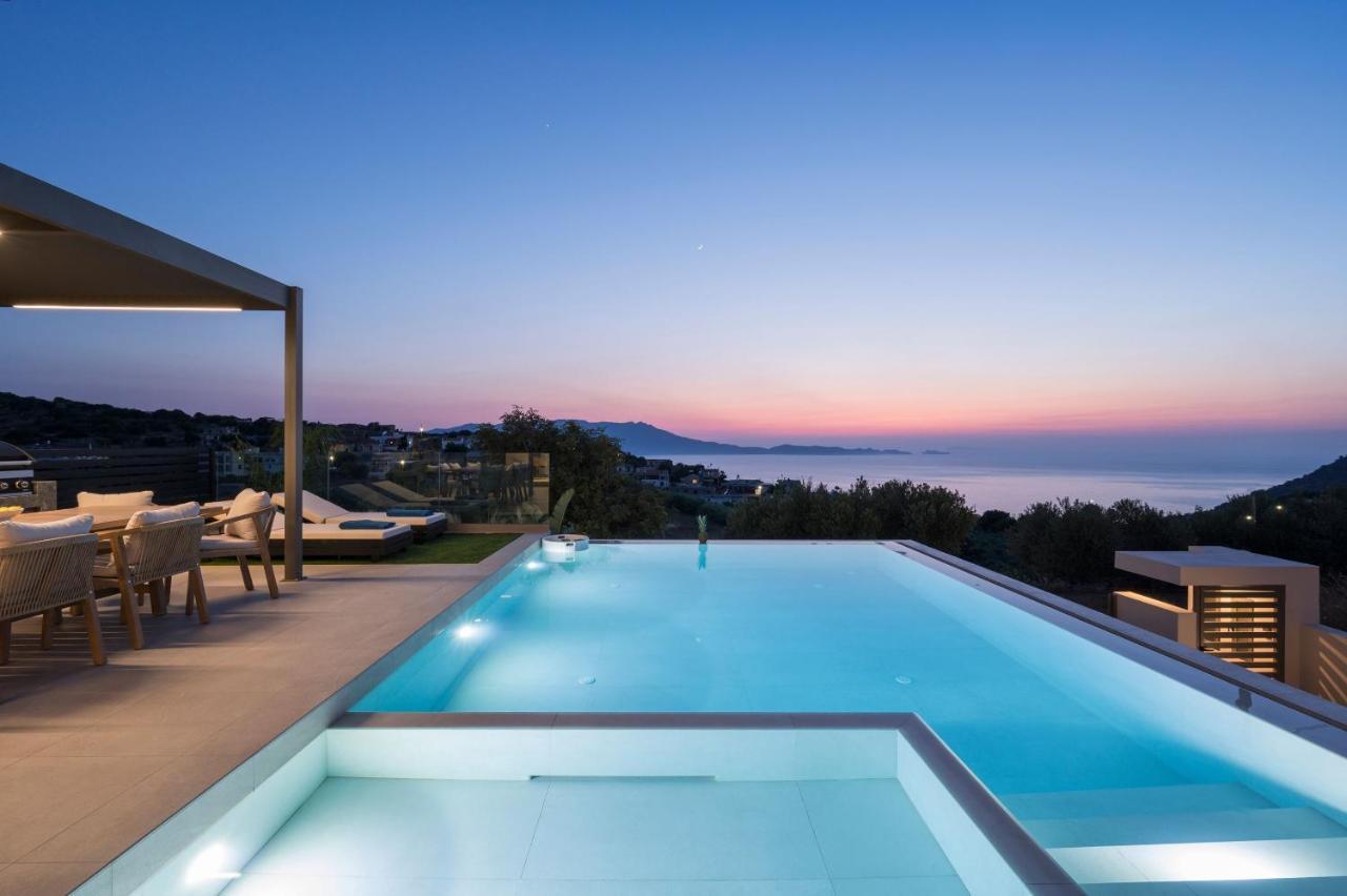 Villa Ekphrasis With Sea View And Jacuzzi Ravdhoúkha エクステリア 写真